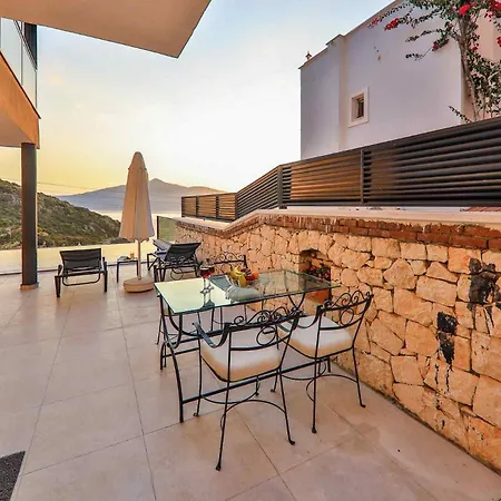 Вилла Rainbow Анталья