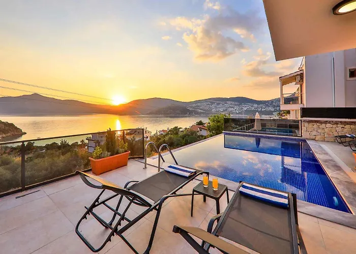 Rainbow Villa *