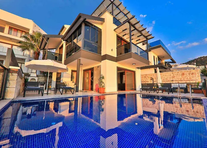 Rainbow Villa *